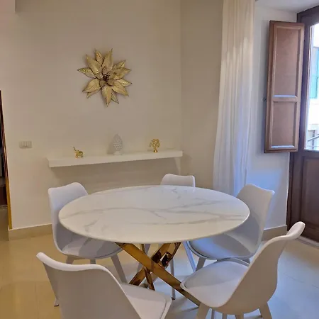Casa Teatro 3 Gold Apartment