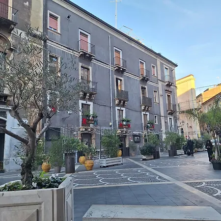 Apartment Casa Teatro 3 Gold Catania